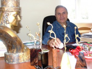 Լեոնիդ Հարությունյանը