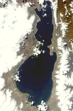 Озеро Севан. Снимок из космоса