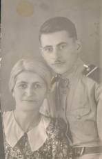 Георгий Давтян со свой мамой Сируш